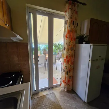 Vivari Apartment