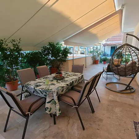 Vivari Apartment * Vivári